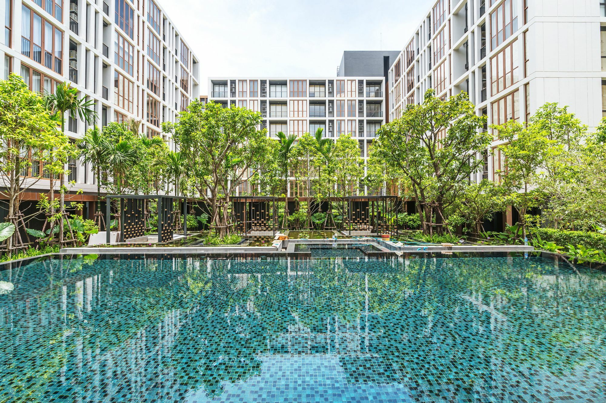 Hasu Haus By Favstay Bangkok Exterior photo