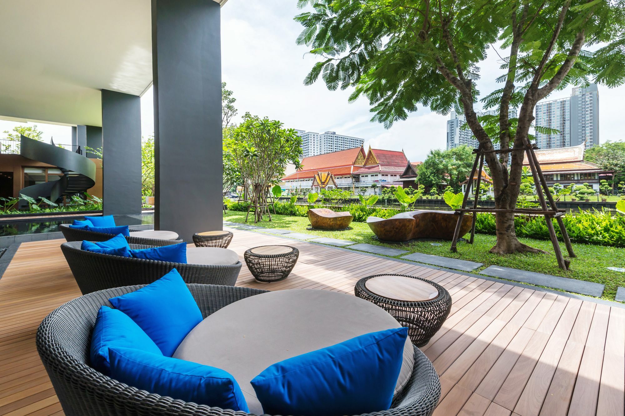 Hasu Haus By Favstay Bangkok Exterior photo