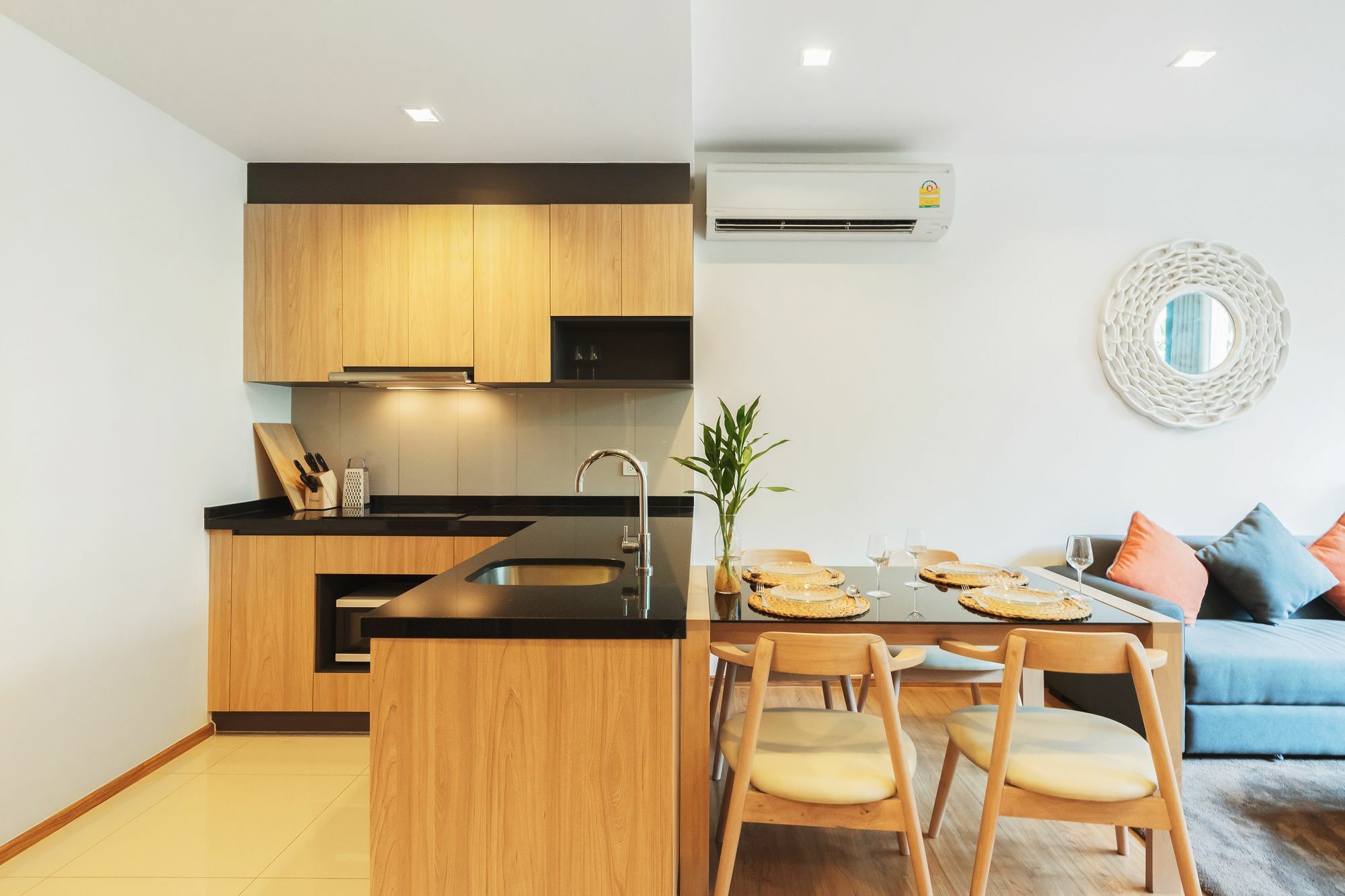 Hasu Haus By Favstay Bangkok Exterior photo